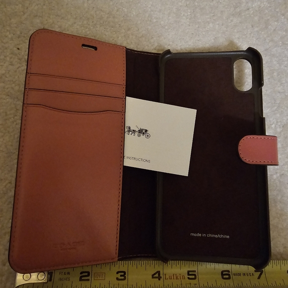 Coach signature canvas pink lily purse with iPhone case. - Picture 9 of 9